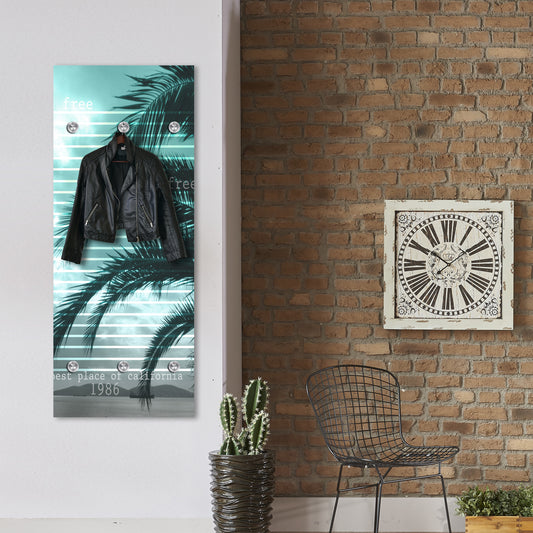 Garderobe - Best Place Detail