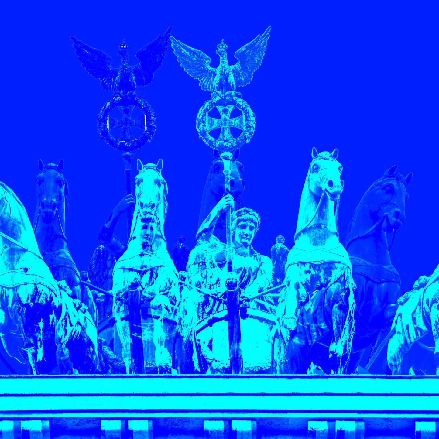 Acrylglasbild - Berlin Brandenburger Tor Siegesgöttin Blau