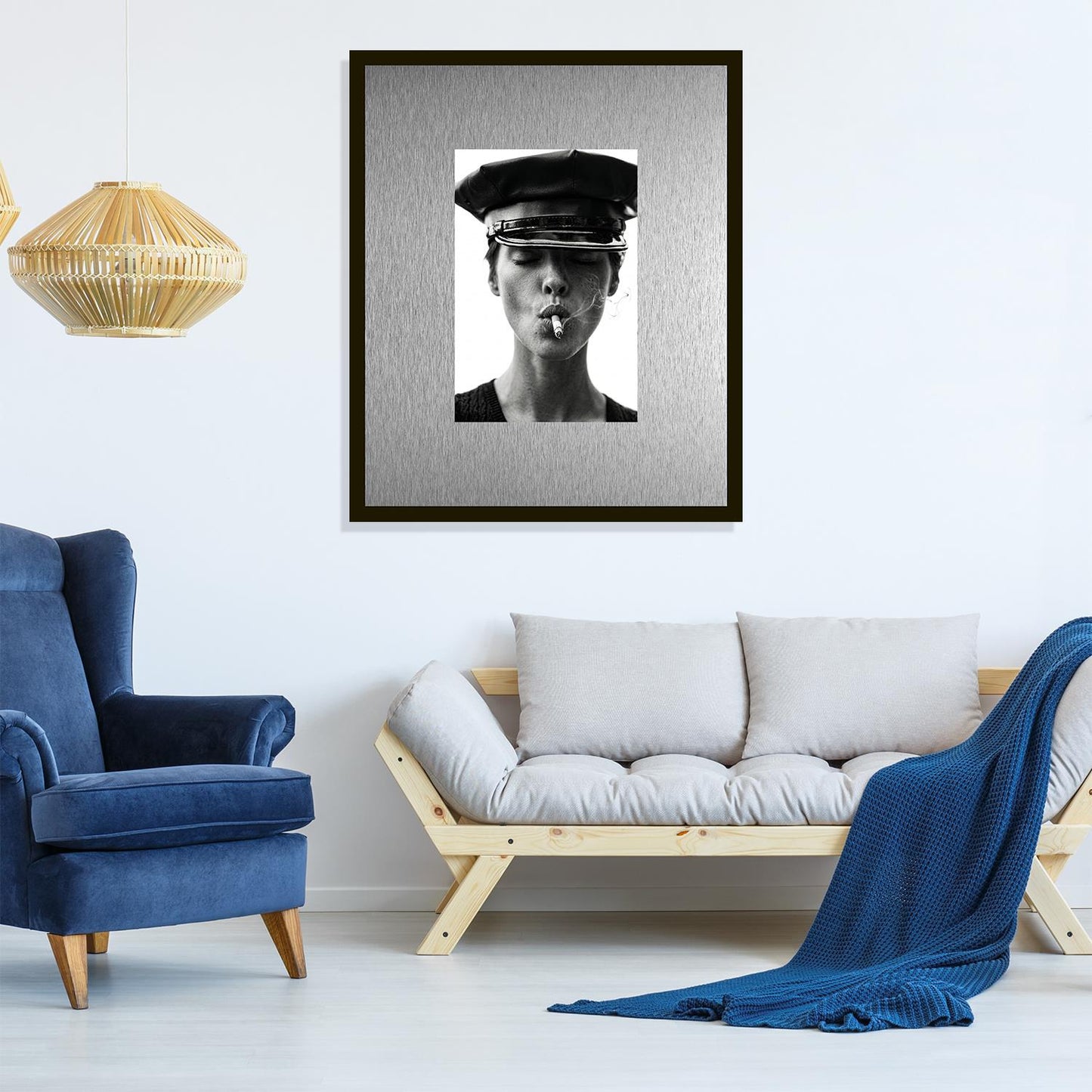 Rahmenbild mit Alupassepartout - Retro Woman Smoking