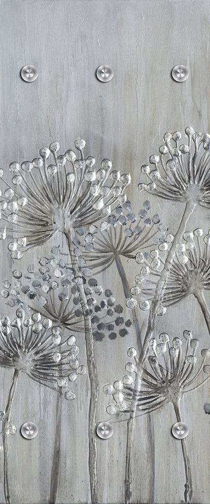Garderobe - Grey Flowers