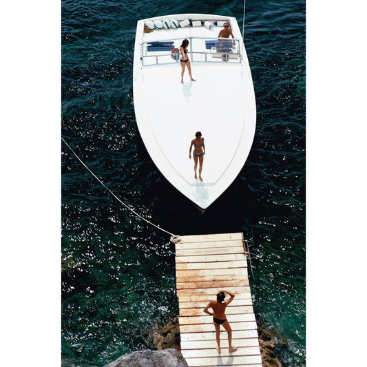 Slim Aarons - Speedboat Landing