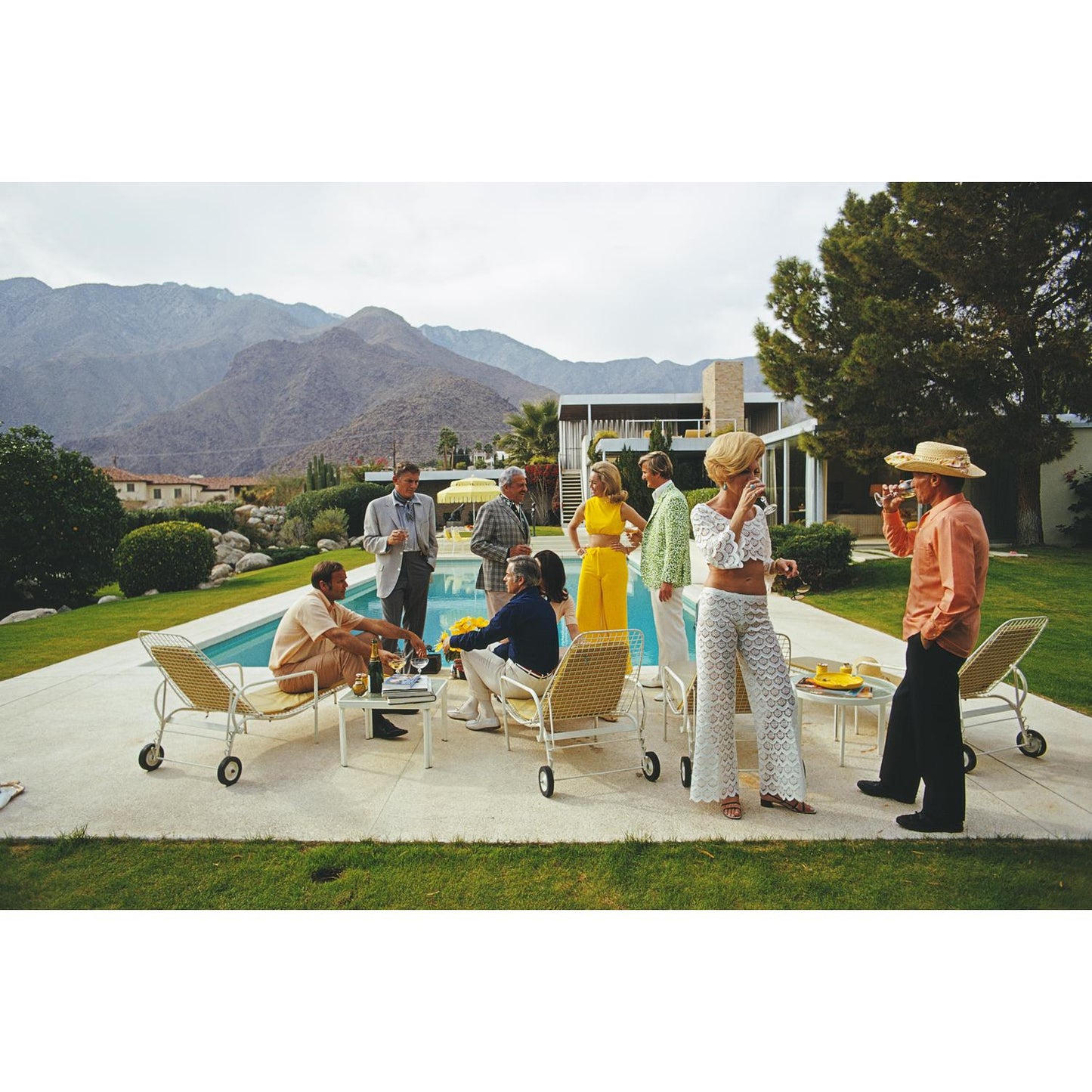 Slim Aarons - Desert House Party